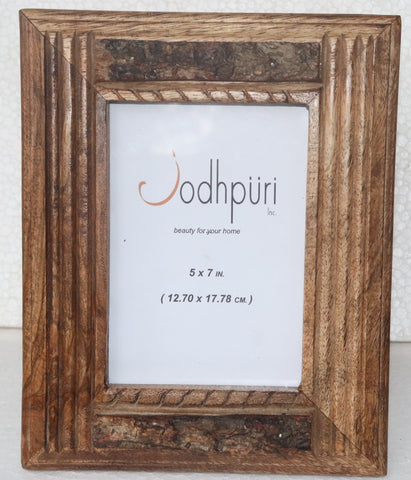Wooden Picture Frame with Upper and Lower Bark Trim - 4 x 6 inches - Jodhshop